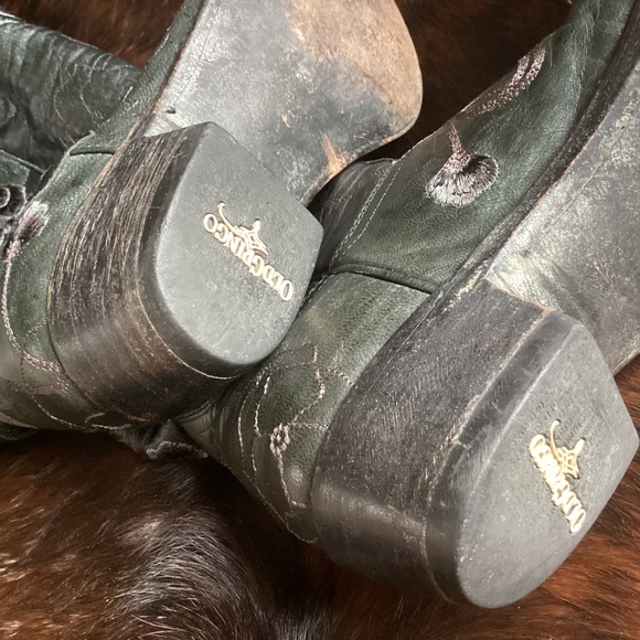 Old Gringo Outstanding Flower Embossed Distressed Leather Full Zipp Boots - Picture 6 of 12